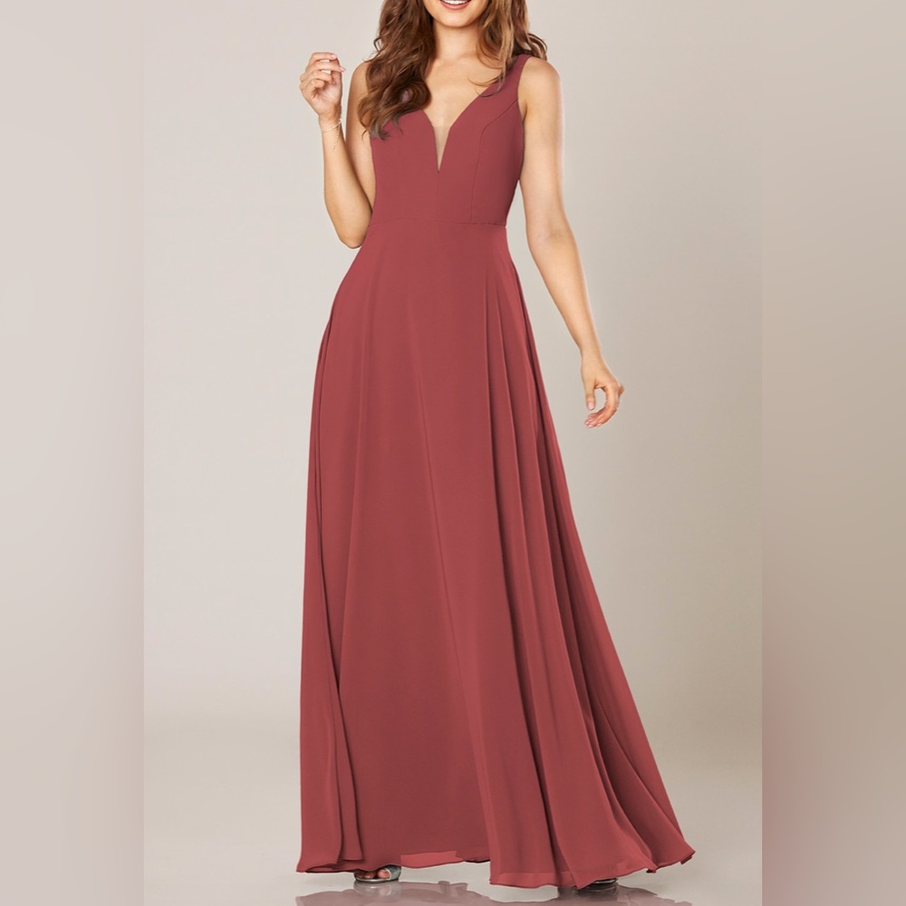 Formal never been worn Sorella Vita Bridesmaids dress with open back - Sangria